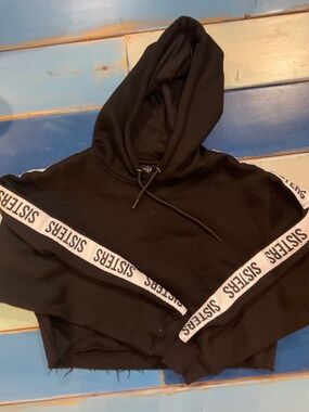 Sisters Black Logo Tape Cropped Pullover Hoodie Small